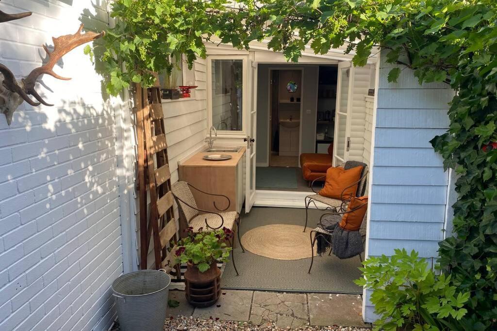 The Yellow Door Whitstable - Peaceful Retreat Close To Beach 외부 사진