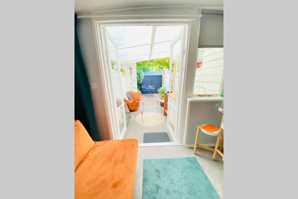 The Yellow Door Whitstable - Peaceful Retreat Close To Beach 외부 사진